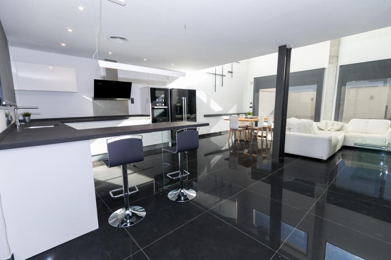 Casa Bulevar, Moderna Y Exclusiva Jaén Exterior foto